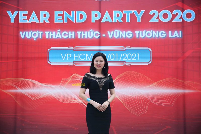 Chụp ảnh quay phim tiệc tất niên (Year End Party) tại Thủ Đức, thành phố Hồ Chí Minh