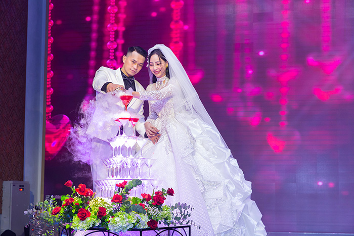 Chụp ảnh tiệc cưới dĩ an, thuận an, thành phố mới bình dương.