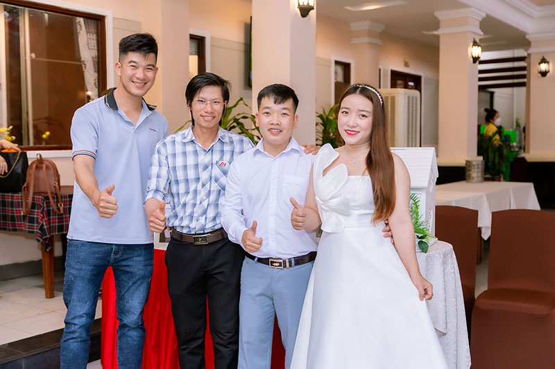 Chụp ảnh tiệc cưới dĩ an thủ đức