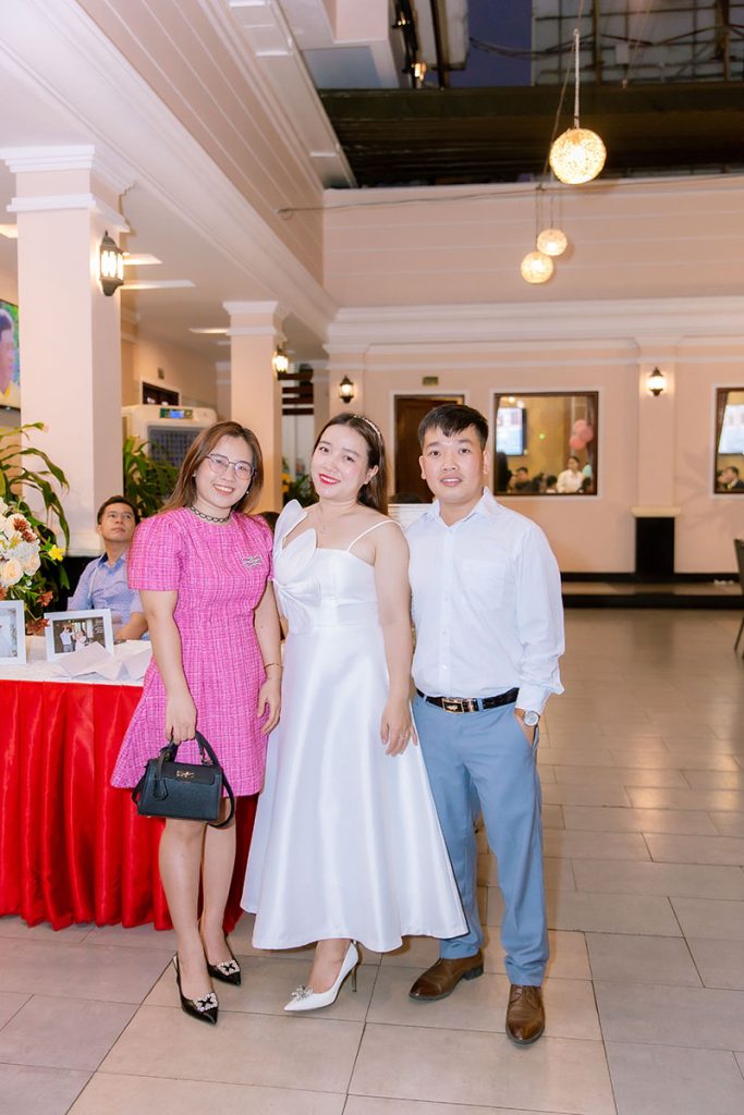 Chụp ảnh tiệc cưới dĩ an thủ đức