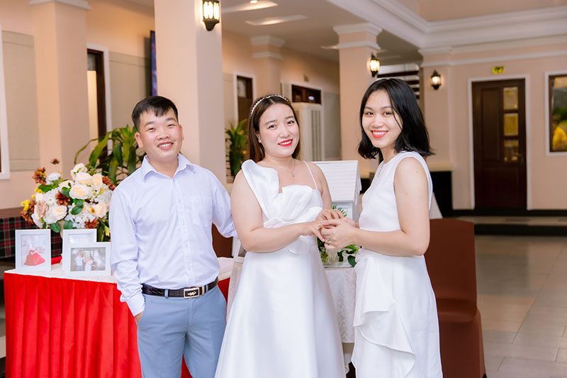Chụp ảnh tiệc cưới dĩ an thủ đức