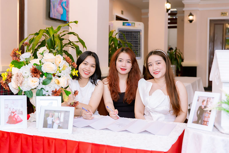 Chụp ảnh tiệc cưới dĩ an thủ đức