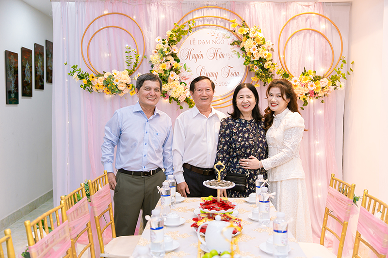 Chụp ảnh tiệc cưới đẹp